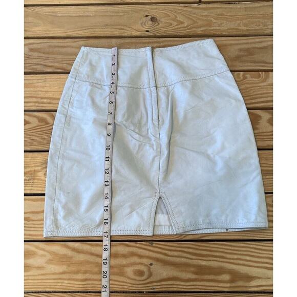 Trumps Sport 100% Leather Mini Skirt Size 3/4 Women’s White - Picture 7 of 8